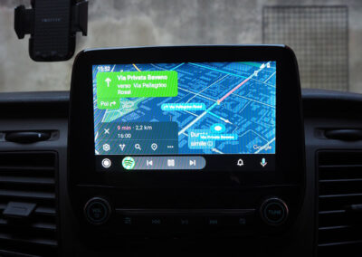 Navigatore Ford transit 8 posti